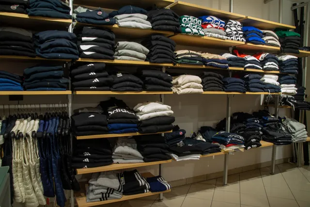 Abbigliamento · Monini Sport