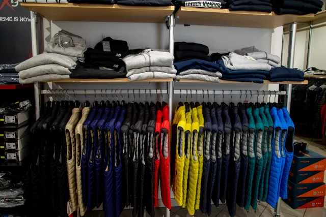 Abbigliamento · Monini Sport